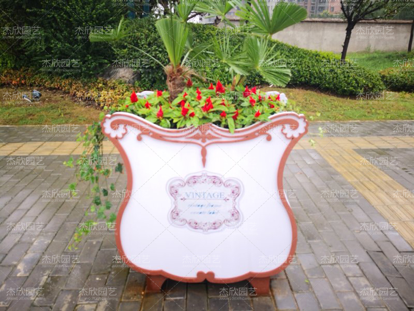 鋁合金花箱、PVC花箱孰好孰壞？