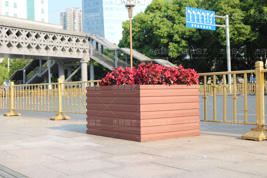 室外花箱和室內(nèi)花箱有什么區(qū)別？