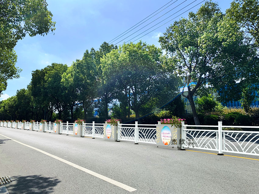 中央隔離花箱需要廠家出效果圖嗎？